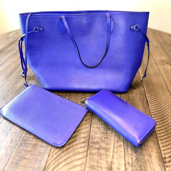 Louis Vuitton Handbags - Louis Vuitton Purple Epi Neverfull MM Bundle with COA